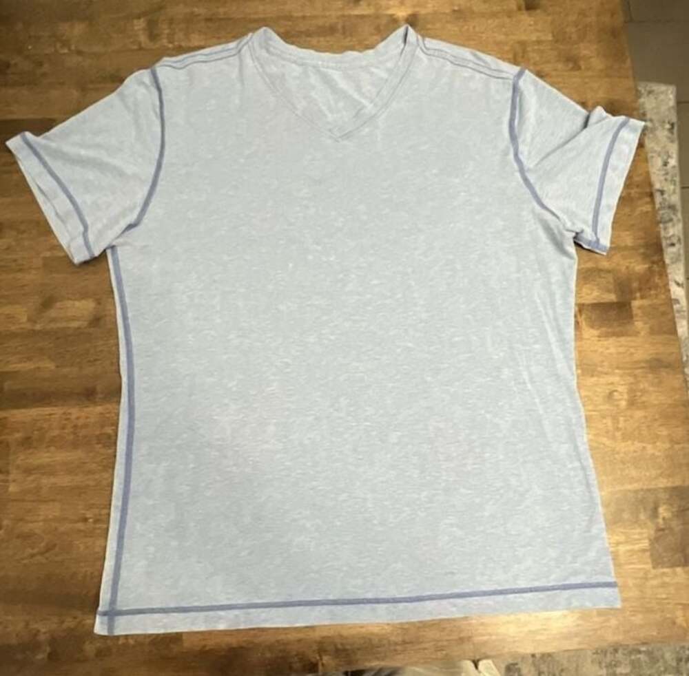 Lululemon Men's V-Neck Short Sleeve Athletic T-Shirt, Light Blue